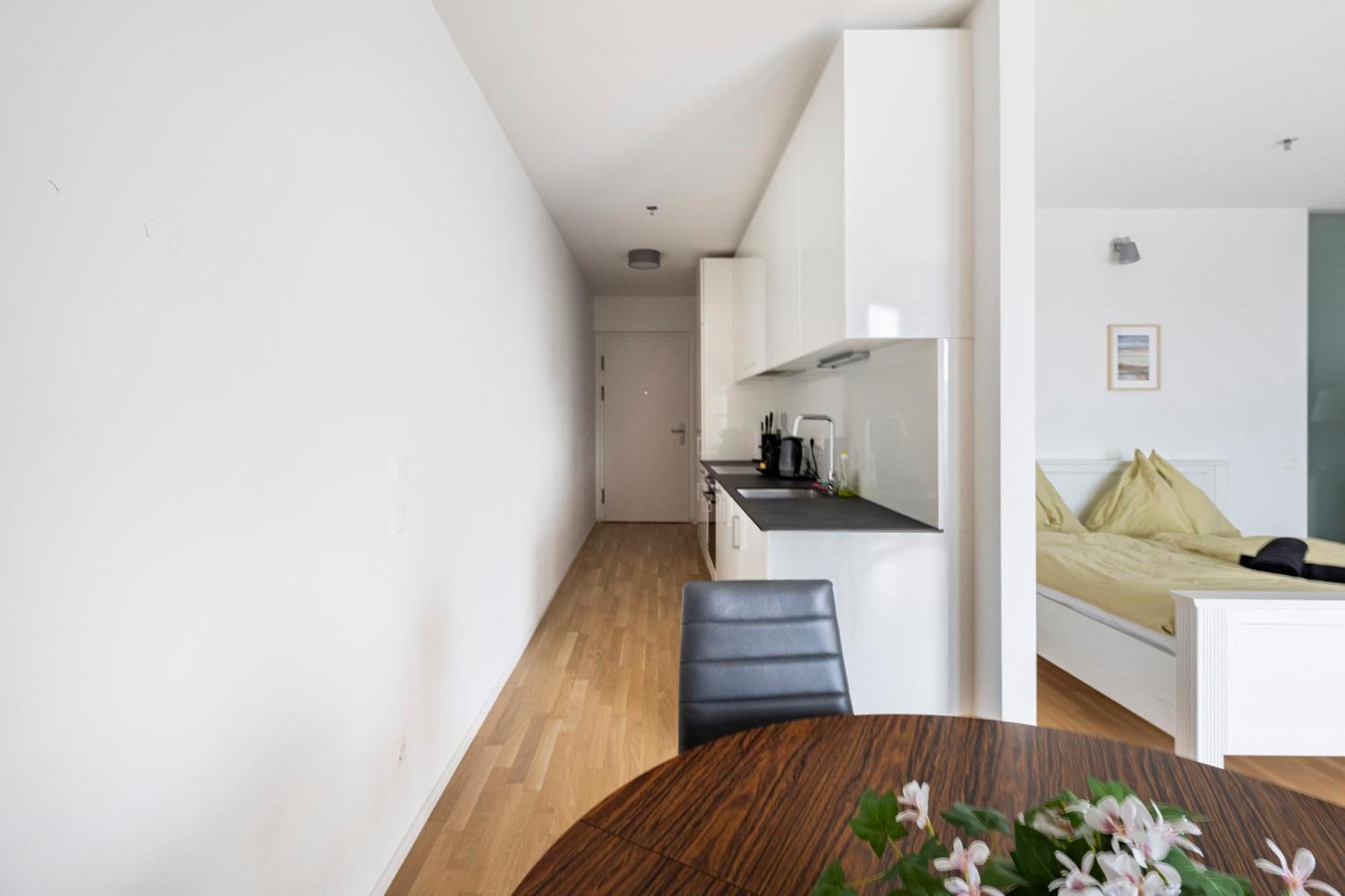 Central Station Loft - Amazing View In City Center - Jupihome Wien Eksteriør billede
