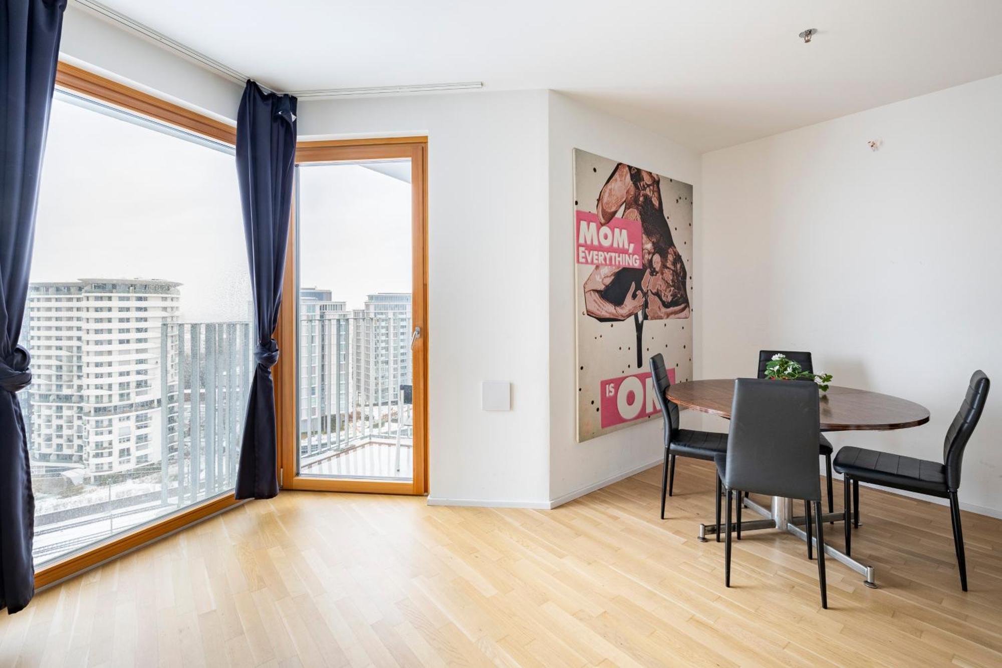 Central Station Loft - Amazing View In City Center - Jupihome Wien Eksteriør billede